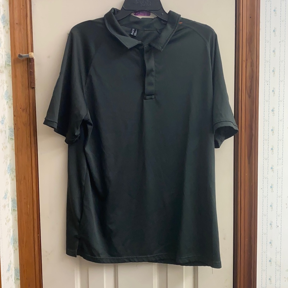 Grey Short Sleeve military style pull over shirt hidden three buttons size Large